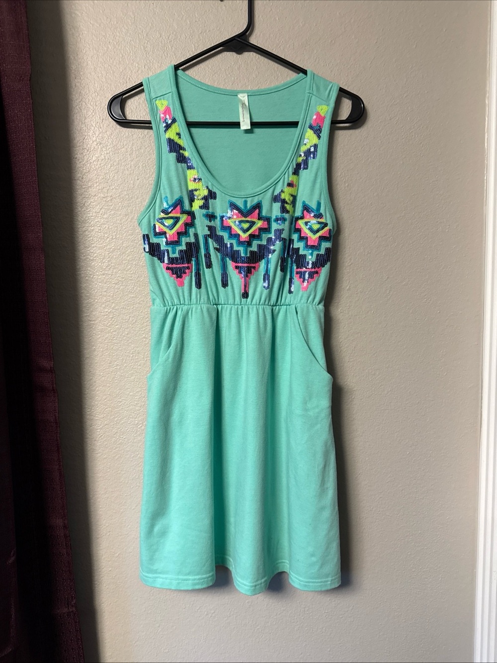 #908 Fashionomics Sleeveless Aztec Printed Summer Dress With Pocket Size Small